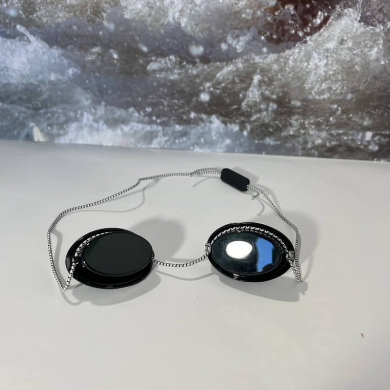 Szolárium szemüveg